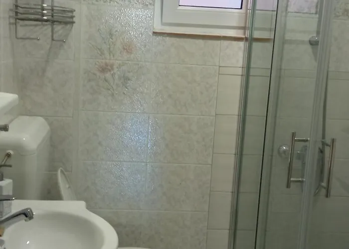 Plitvice * Стариград-Пакленица